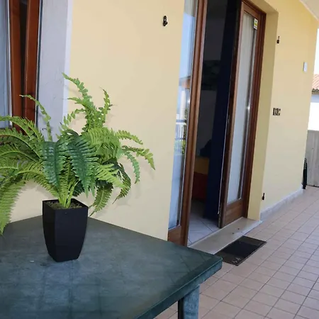 In Lazise/gardasee 21986 Apartmán Lazise
