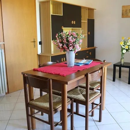 In Lazise/gardasee 21986 Apartmán