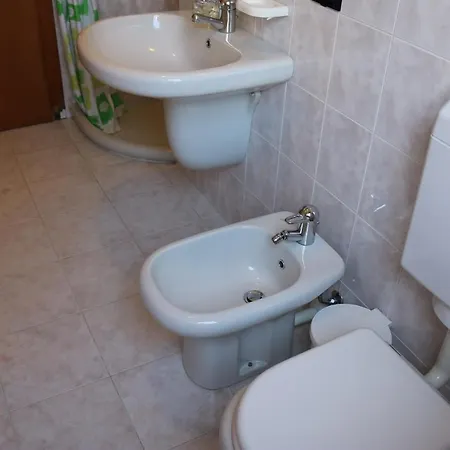 In Lazise/gardasee 21986 Διαμέρισμα Λατζίζε